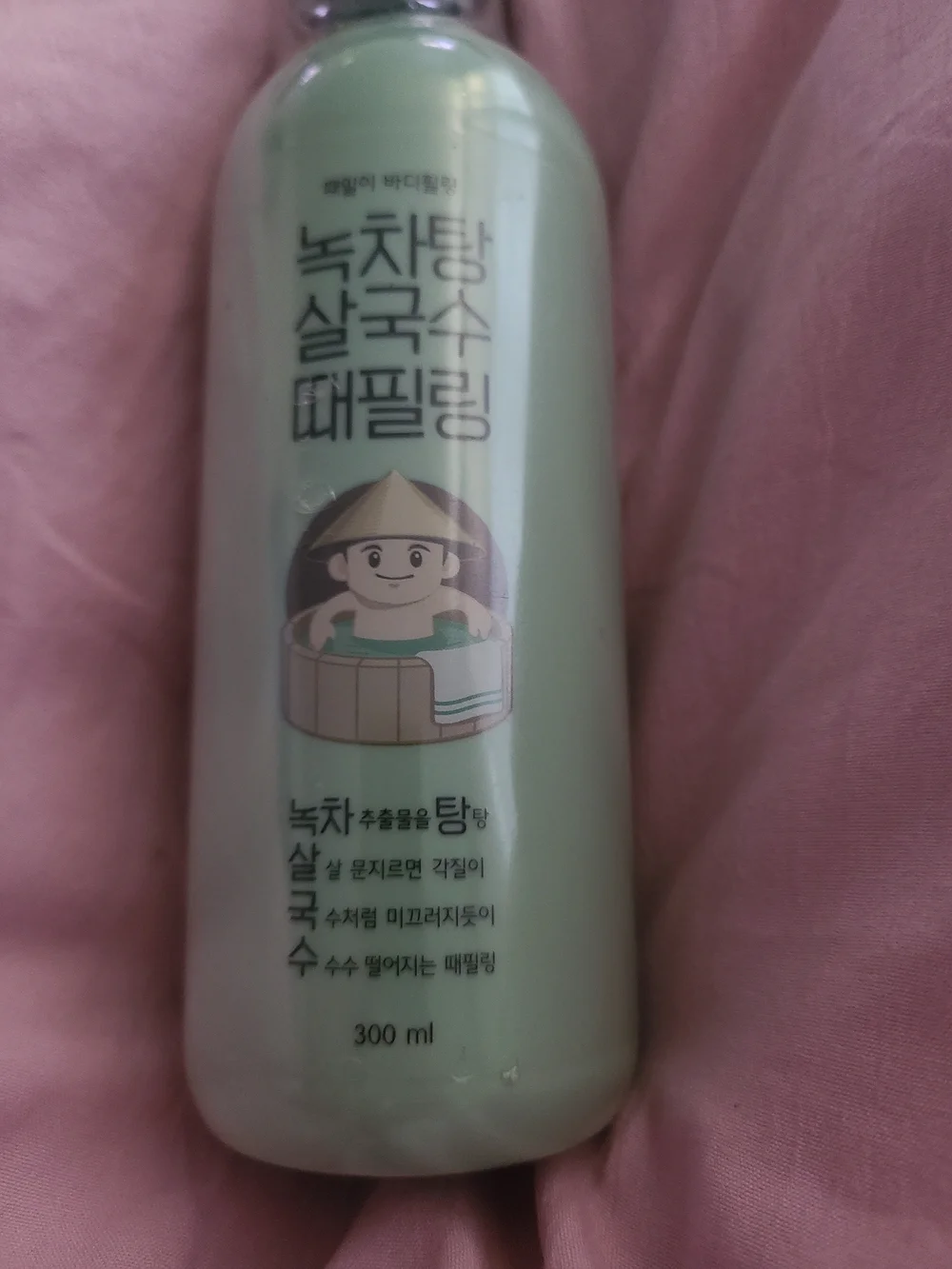 LACVERT Body Peeling Green Tea 10.1 fl. oz Removes dead skin cells to keep the s